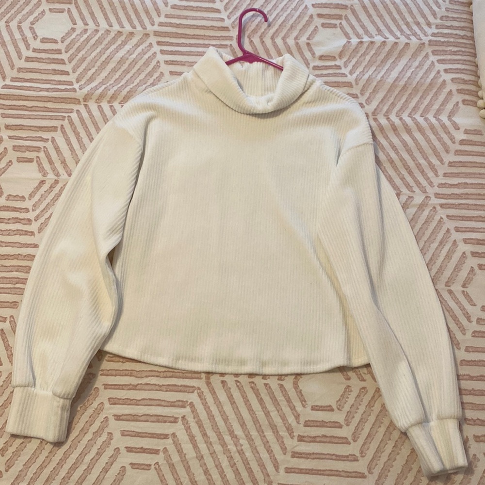 Bar III White Ribbed Velvet Sweater